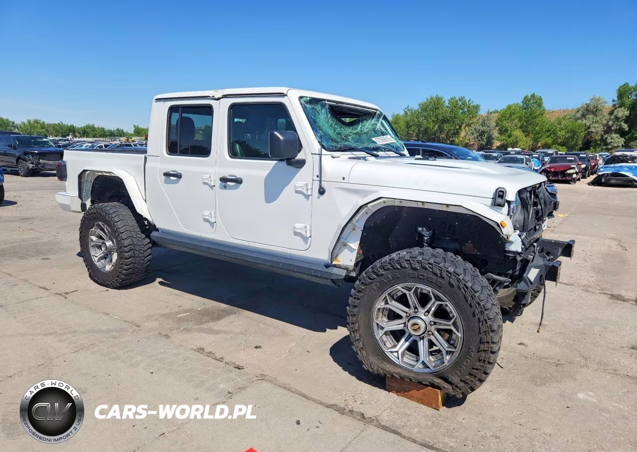 2022 Jeep Gladiator Rubicon VIN:1C6JJTBG8NL109946 - 4