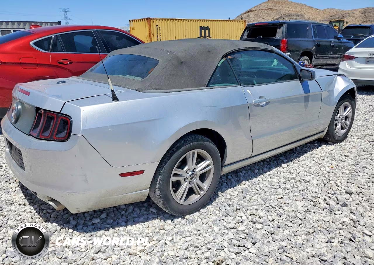 2014 Ford Mustang VIN:1ZVBP8EMXE5297073 - 3