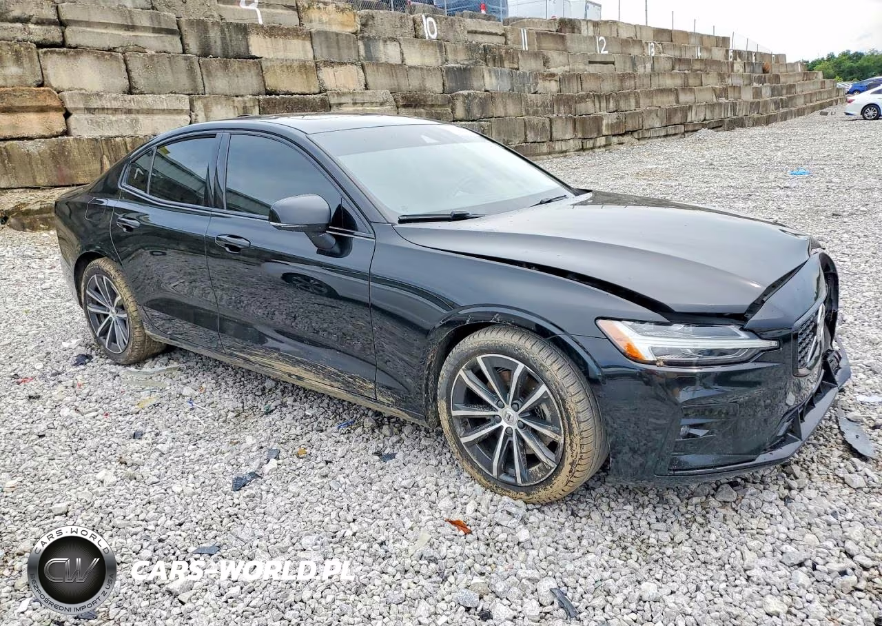 2022 Volvo S60 B5 Momentum VIN:7JRL12TZ7NG177712 - 4