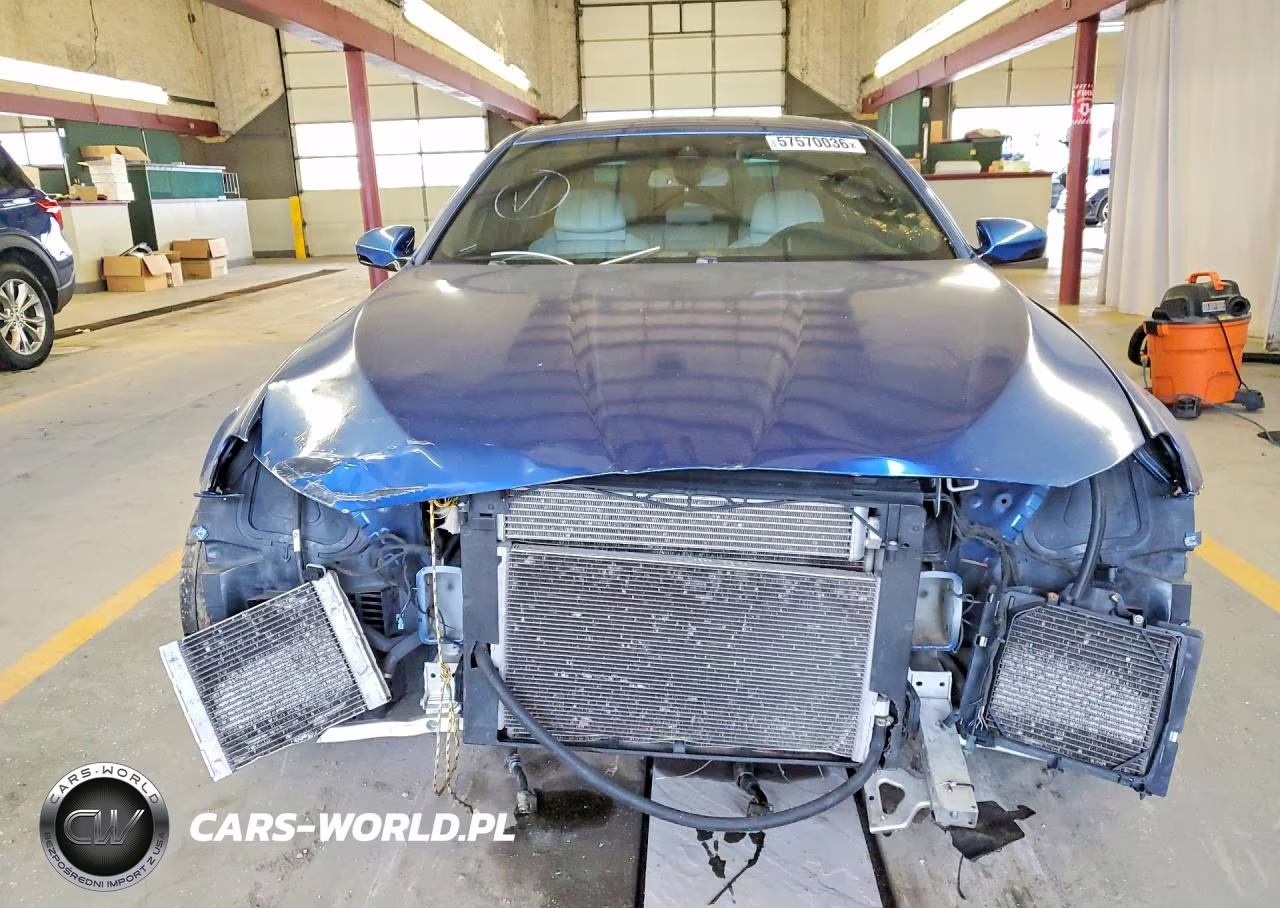 2013 BMW M5 VIN:WBSFV9C56DD095999 - 5