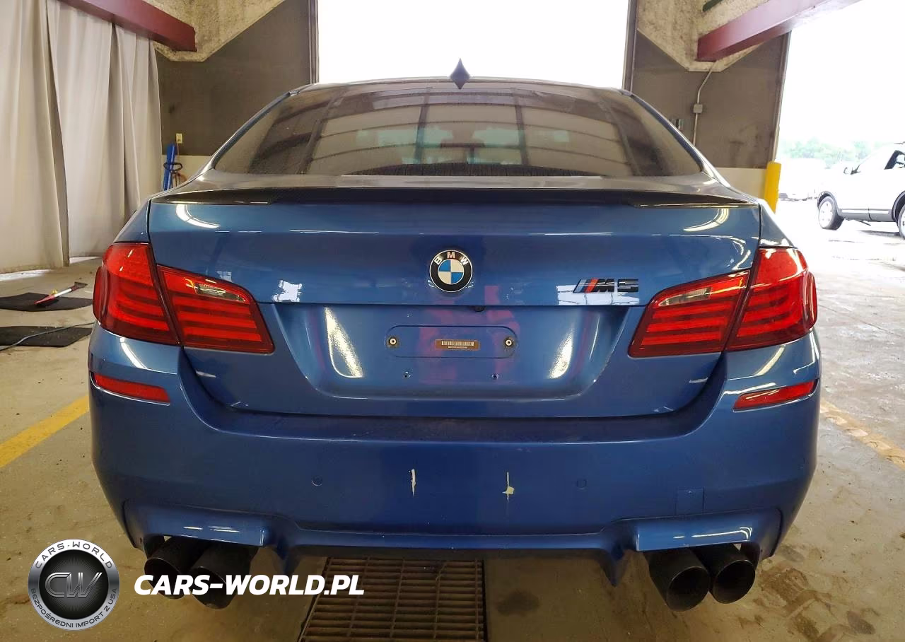 2013 BMW M5 VIN:WBSFV9C56DD095999 - 6