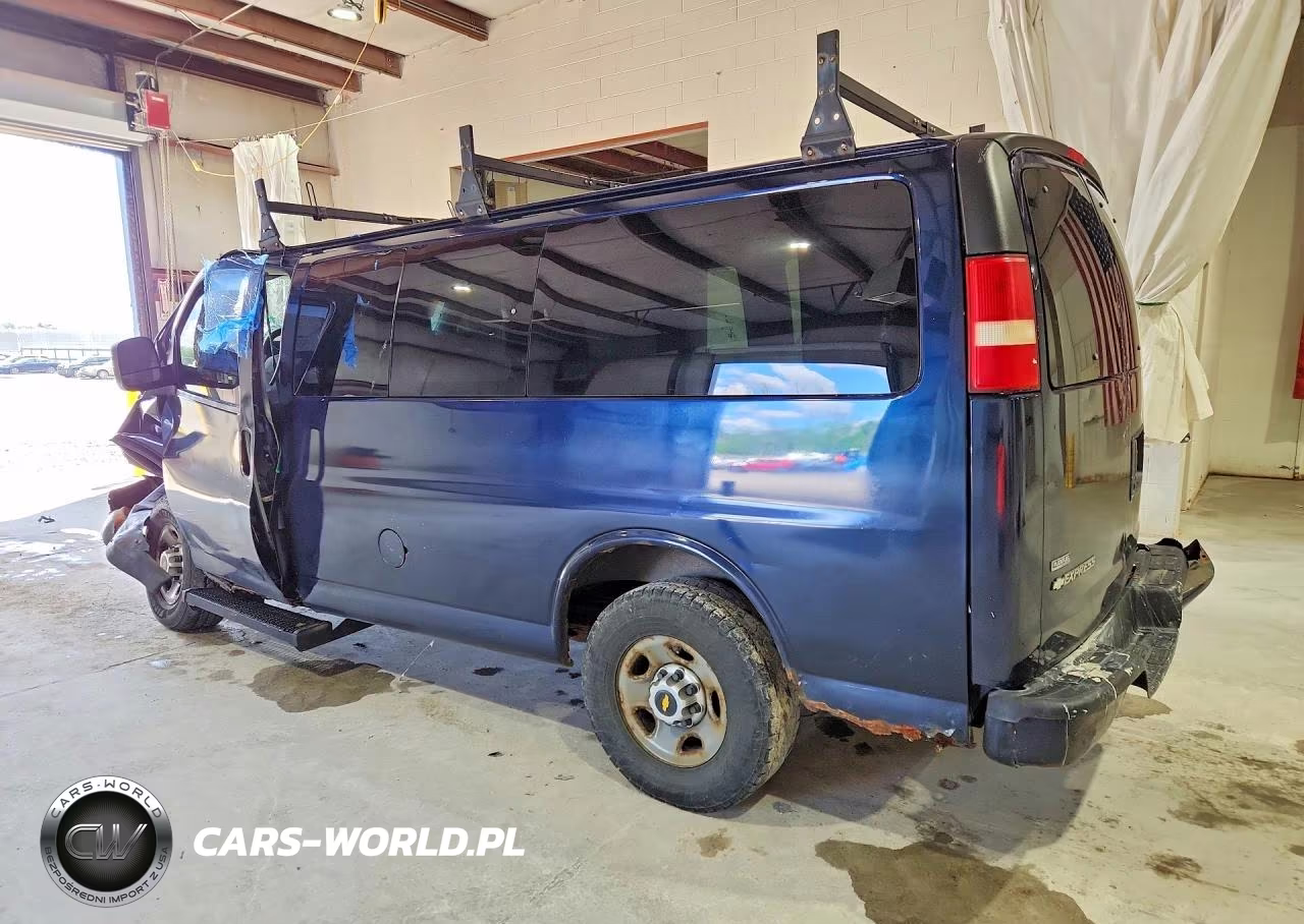 2010 Chevrolet Express G3500 VIN:1GC2GTBG2A1113945 - 2