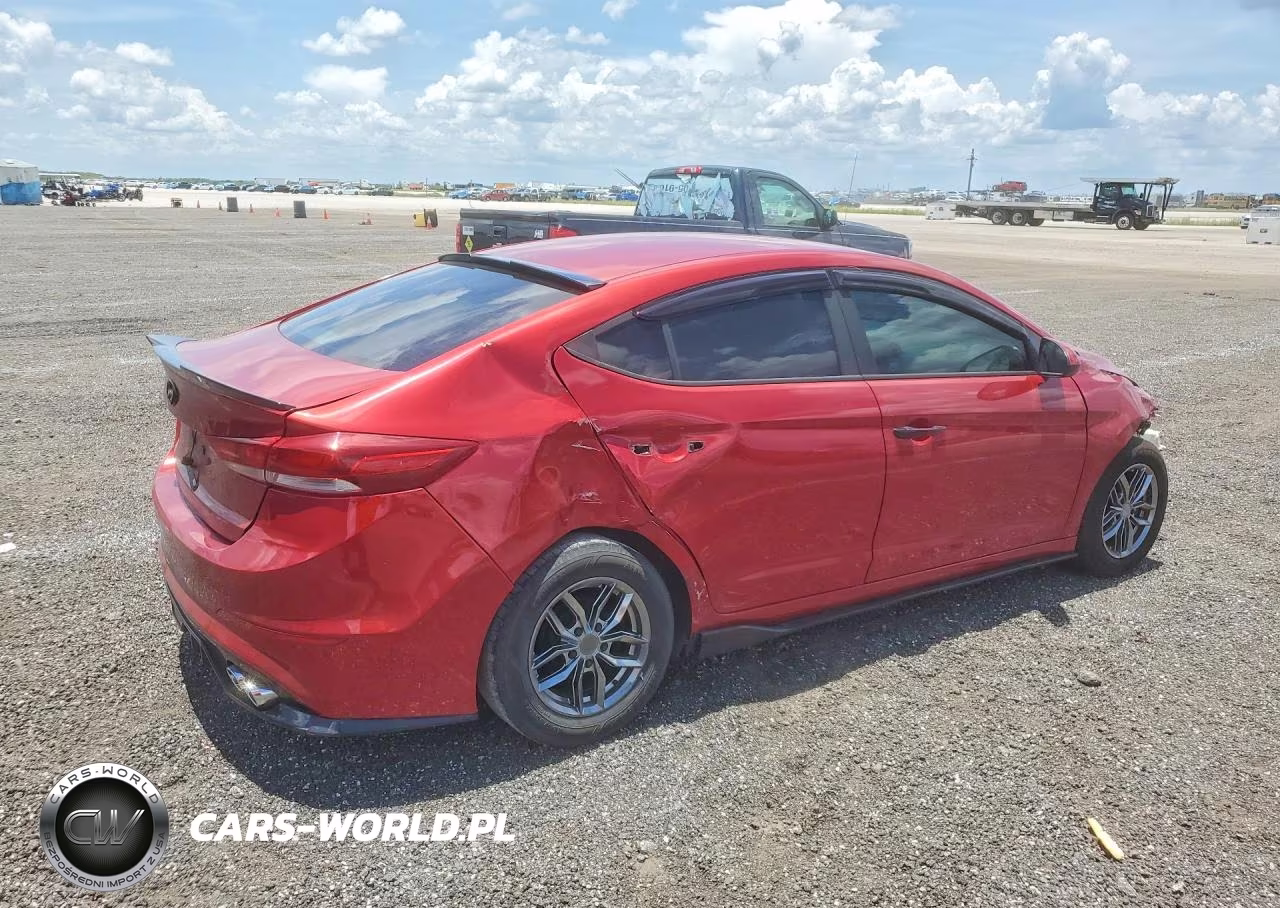 2018 Hyundai Elantra Se VIN:KMHD74LF4JU612311 - 3