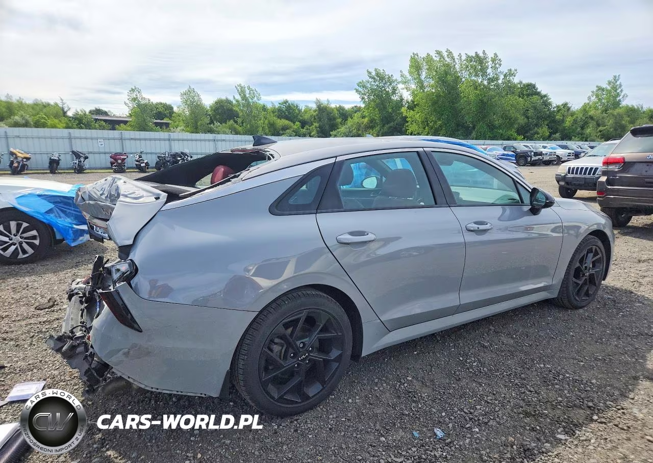 2026 Kia K5 Gt Line VIN:KNAG64J75T5426805 - 3
