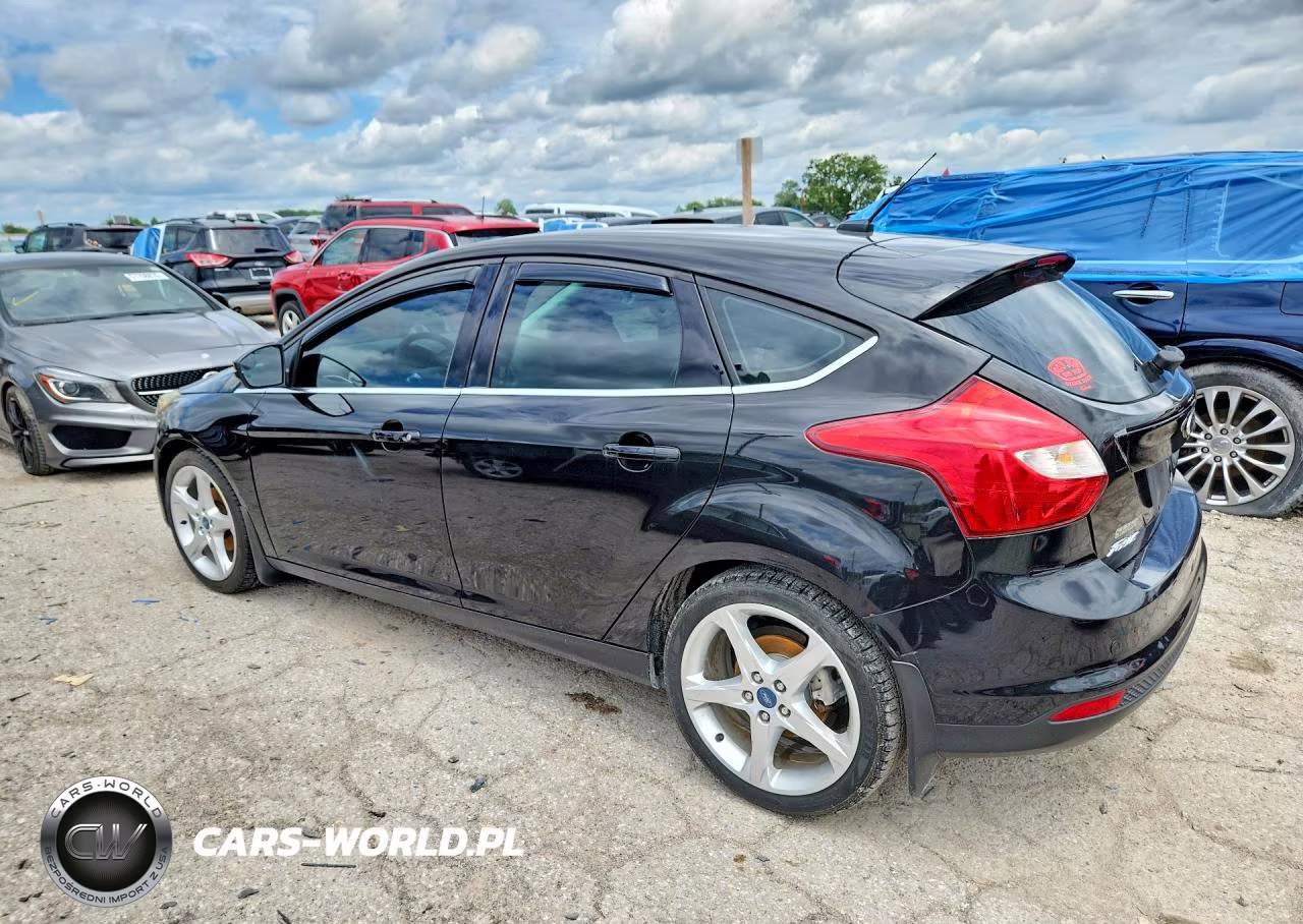 2012 Ford Focus Titanium VIN:1FAHP3N21CL464790 - 2