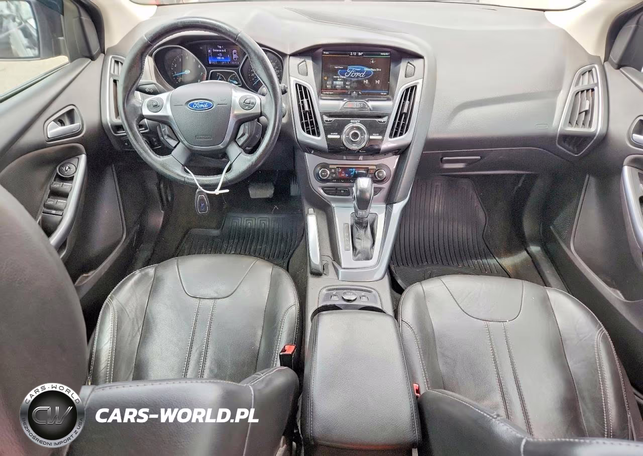 2012 Ford Focus Titanium VIN:1FAHP3N21CL464790 - 8