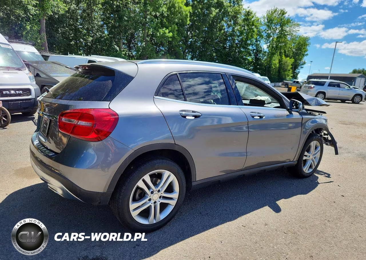 2015 Mercedes-Benz Gla 250 VIN:WDCTG4EBXFJ182412 - 3