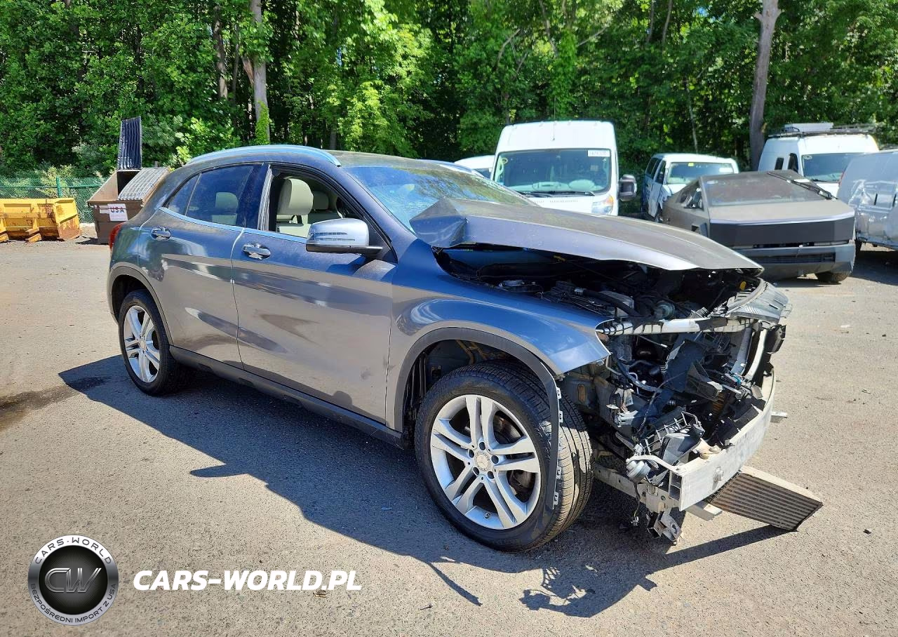 2015 Mercedes-Benz Gla 250 VIN:WDCTG4EBXFJ182412 - 4