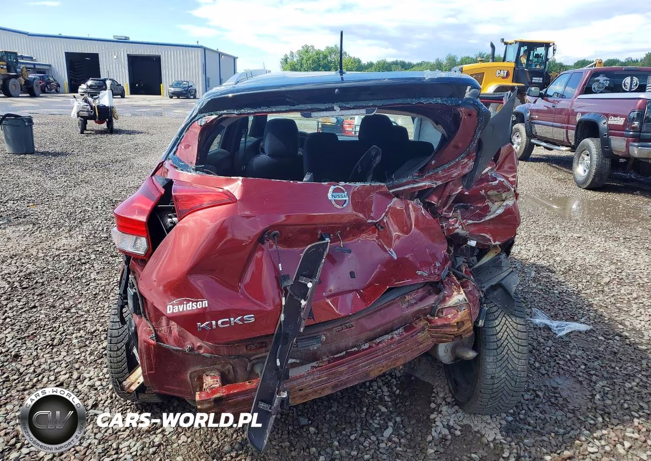 2018 Nissan Kicks Sv VIN:3N1CP5CU4JL526126 - 6