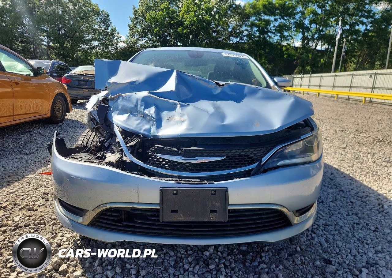 2015 Chrysler 200 Limited VIN:1C3CCCAB3FN659504 - 5