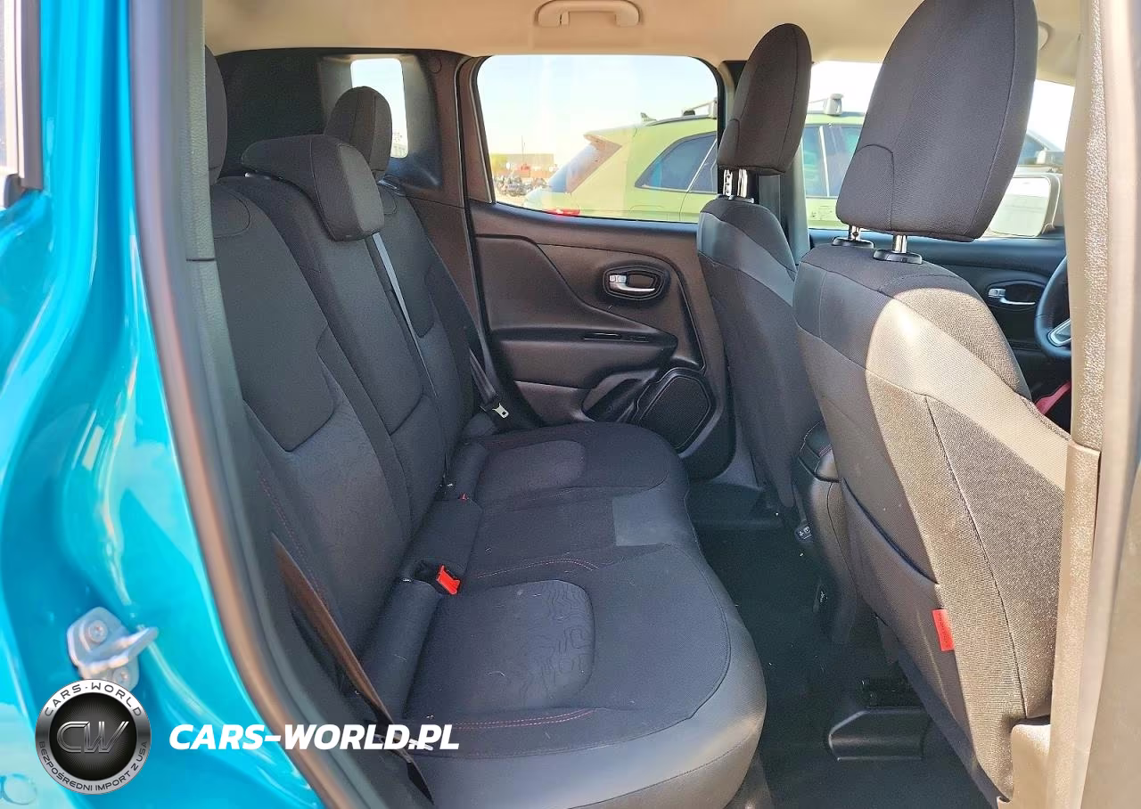 2020 Jeep Renegade Trailhawk VIN:ZACNJBC12LPL90906 - 10