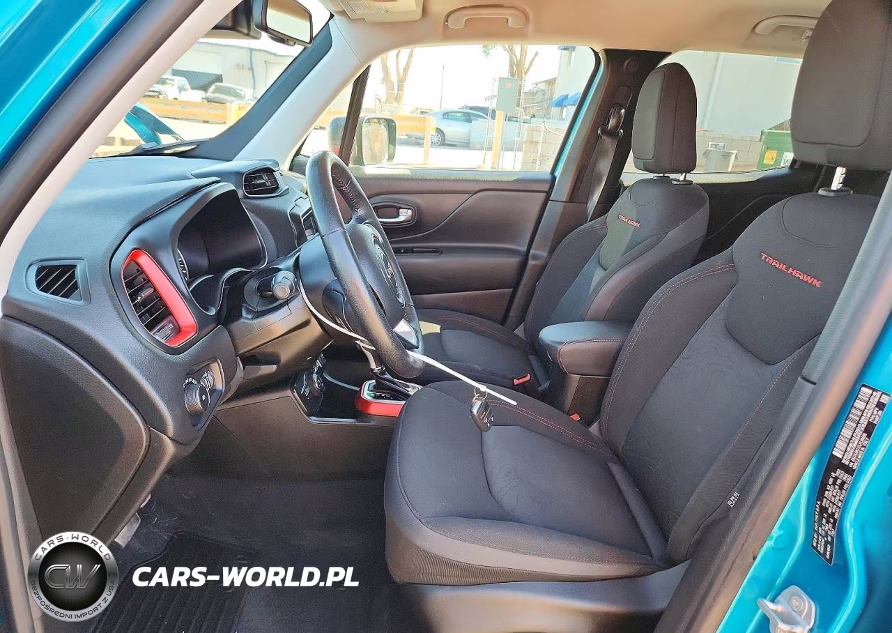 2020 Jeep Renegade Trailhawk VIN:ZACNJBC12LPL90906 - 7