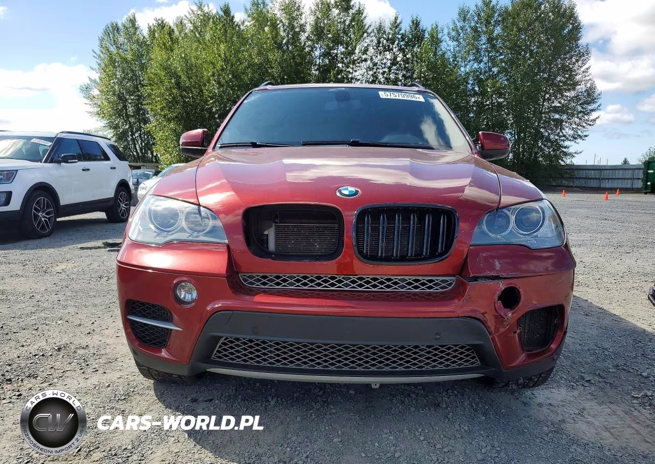2012 BMW X5 xDrive50I VIN:5UXZV8C57CL425764 - 5