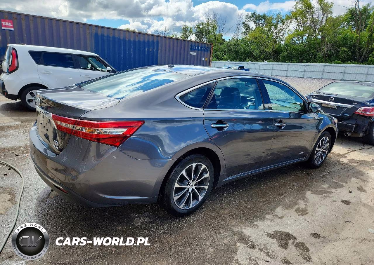 2018 Toyota Avalon Hybrid Xle Premium VIN:4T1BD1EBXJU060810 - 3