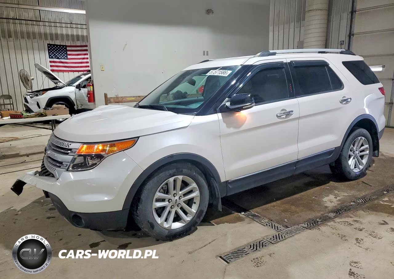 2015 Ford Explorer Xlt – zdjęcie 1 z 14