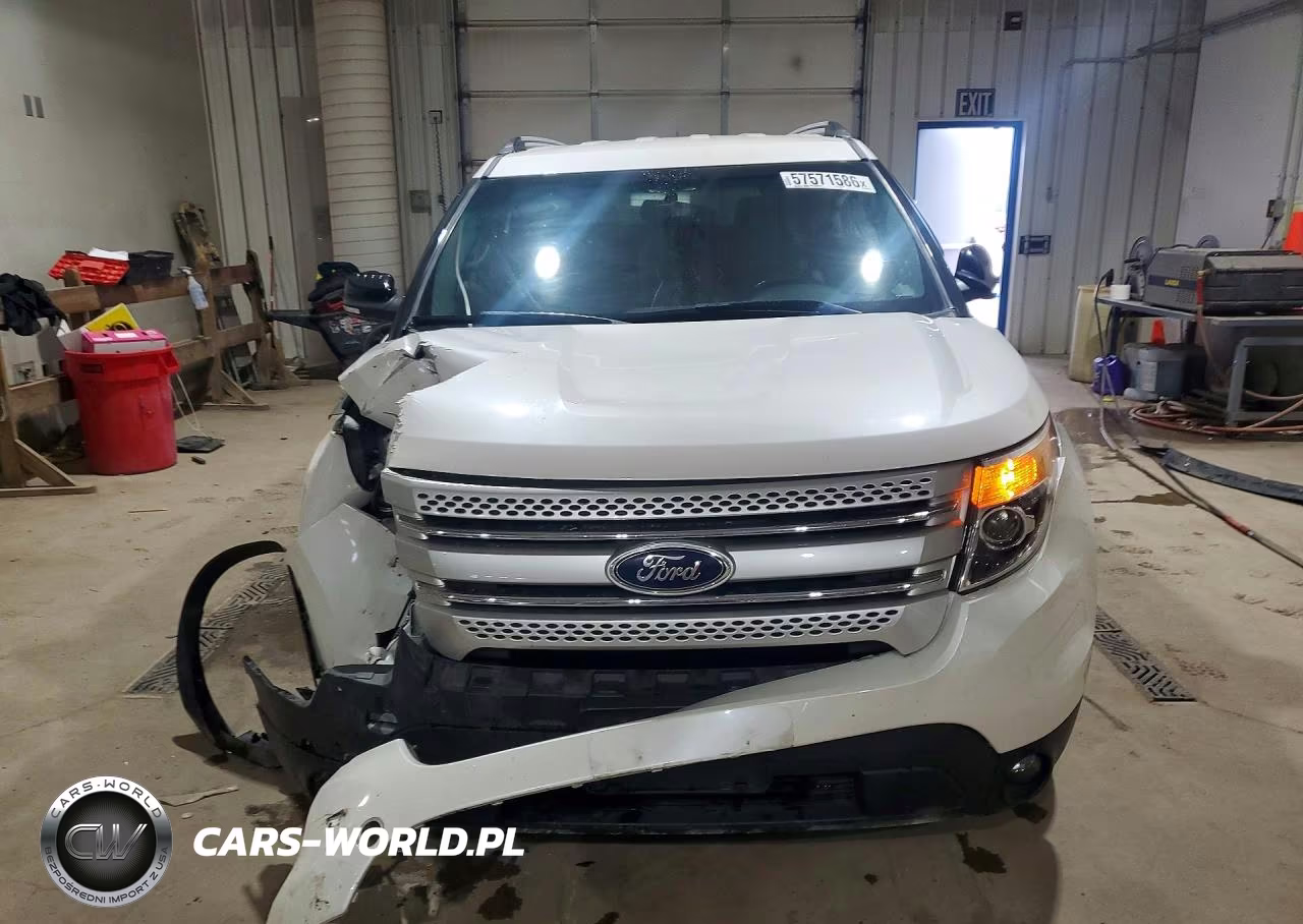 2015 Ford Explorer Xlt VIN:1FM5K7D8XFGB56793 - 5