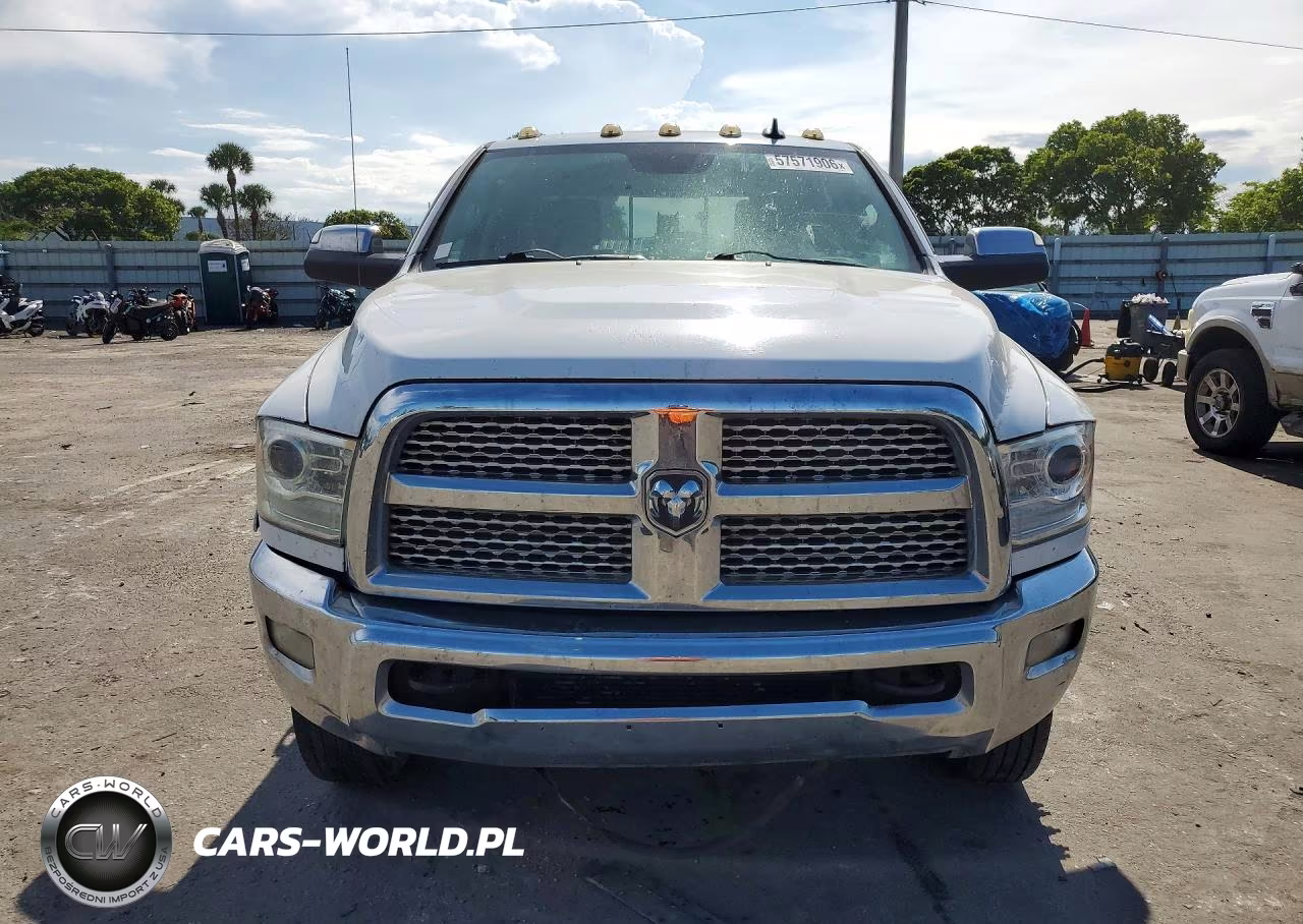 2015 Ram 3500 Laramie VIN:3C63RRJL5FG542271 - 5
