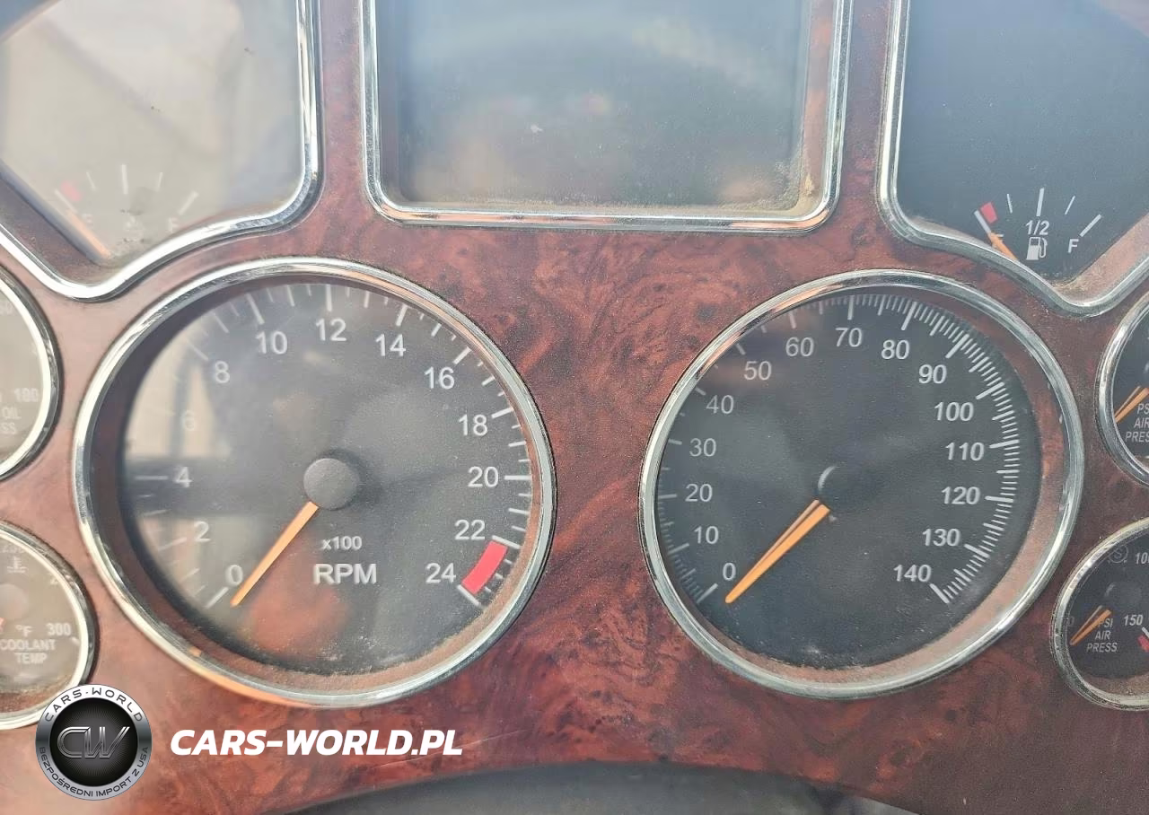 2015 Mack Cxu613 Semi Truck VIN:1M1AW21Y4FM046872 - 8