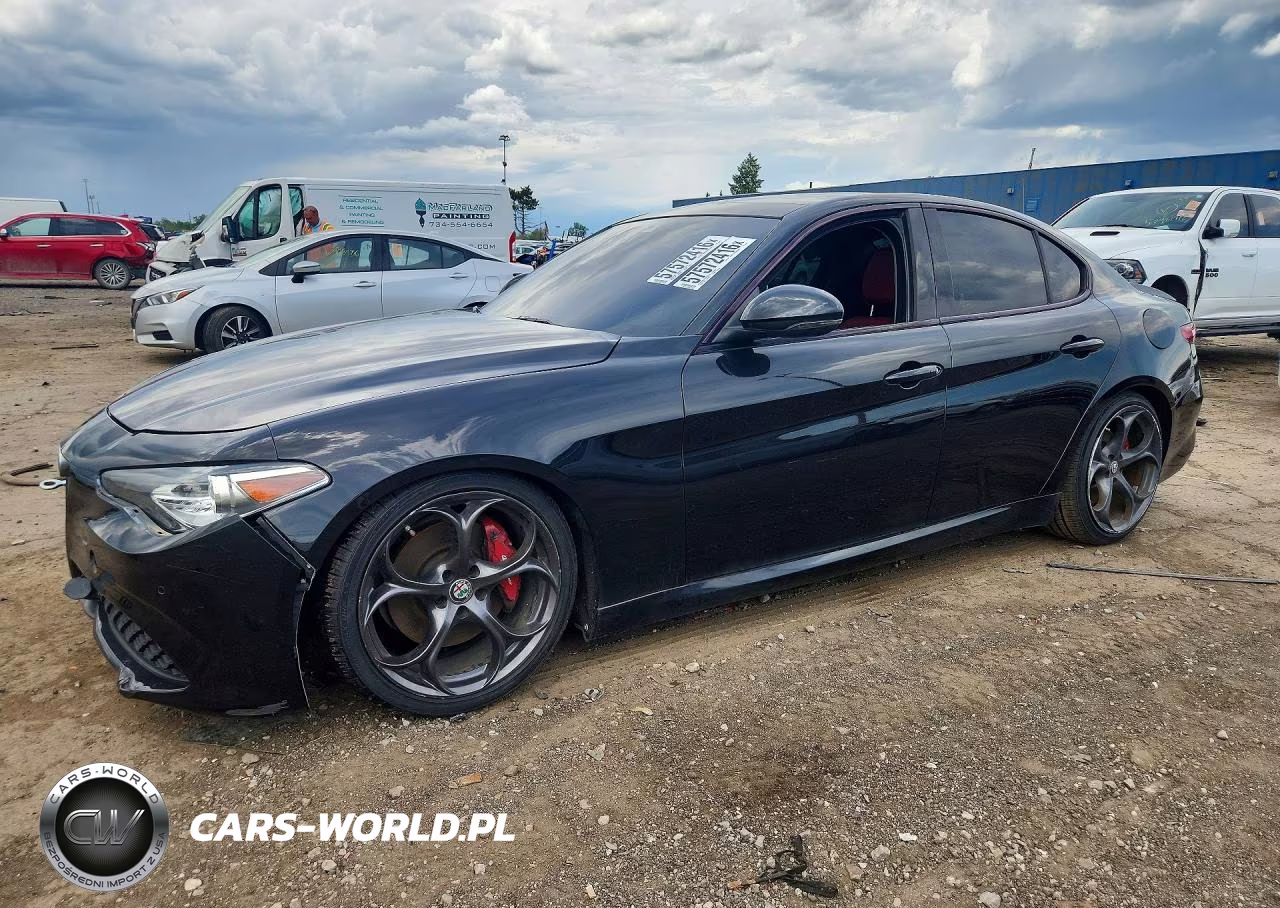 2017 Alfa Romeo Giulia Ti Q4