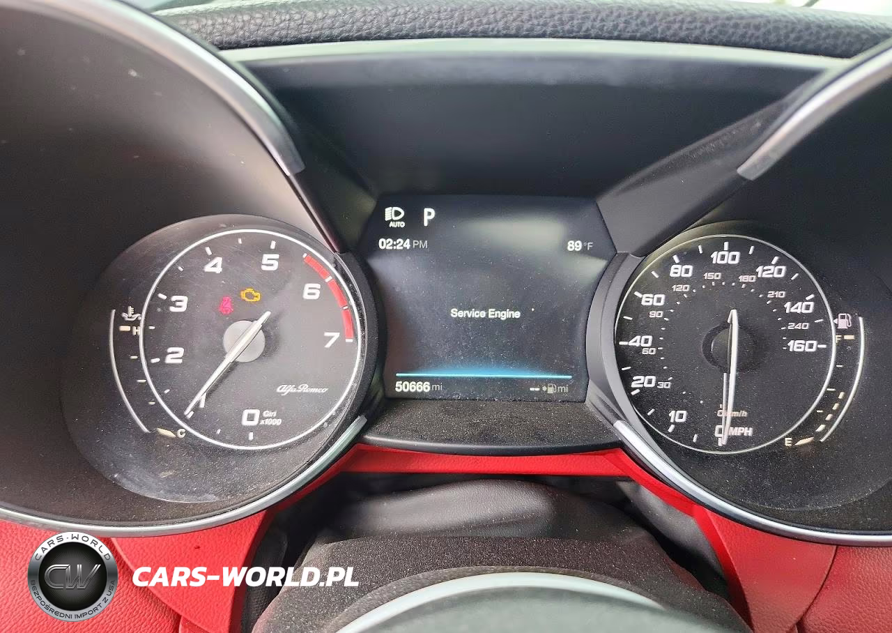 2017 Alfa Romeo Giulia Ti Q4 VIN:ZARFAEEN4H7544406 - 9