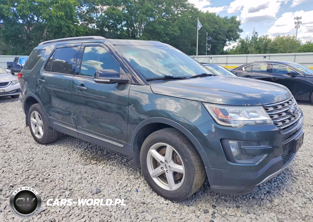 2016 Ford Explorer Xlt VIN:1FM5K8D80GGA31292 - 4