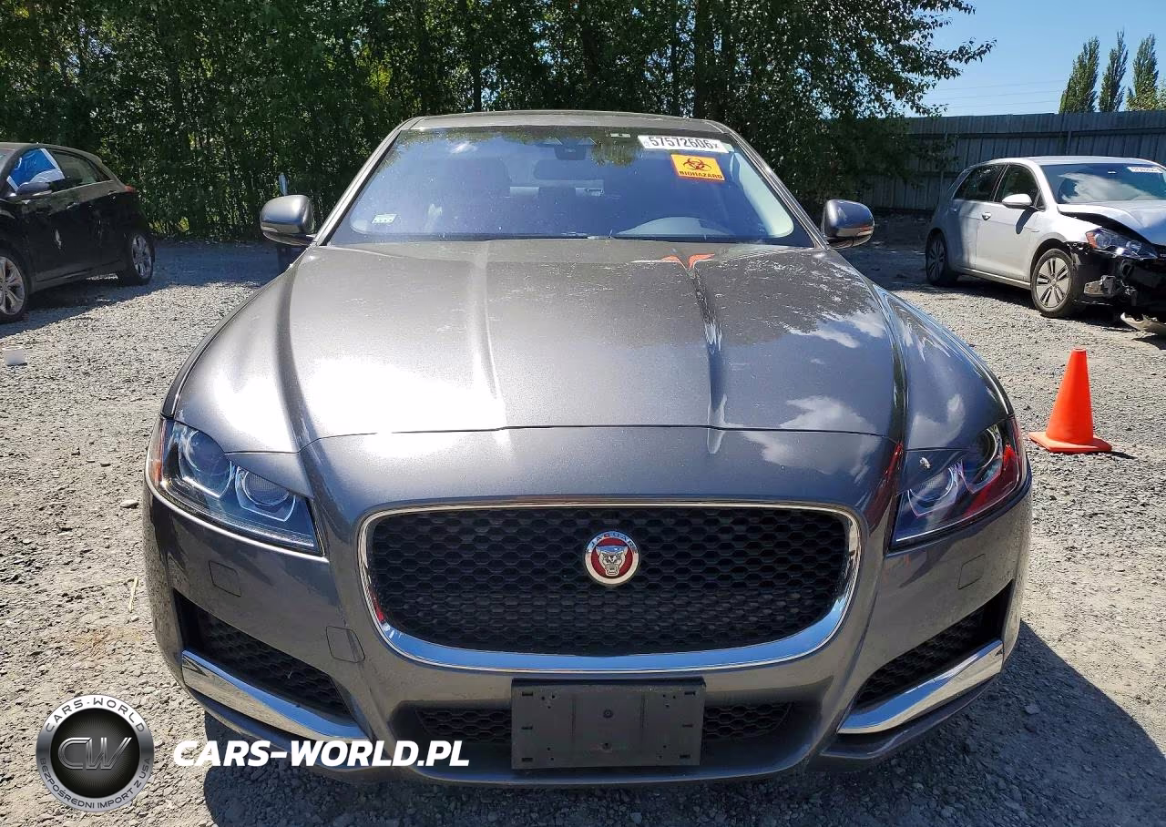 2017 Jaguar Xf Premium VIN:SAJBD4BV4HCY32658 - 5