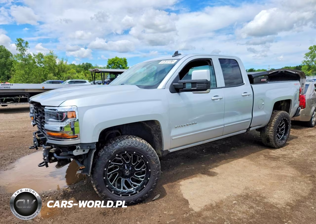 2017 Chevrolet Silverado K1500 Lt – zdjęcie 1 z 13
