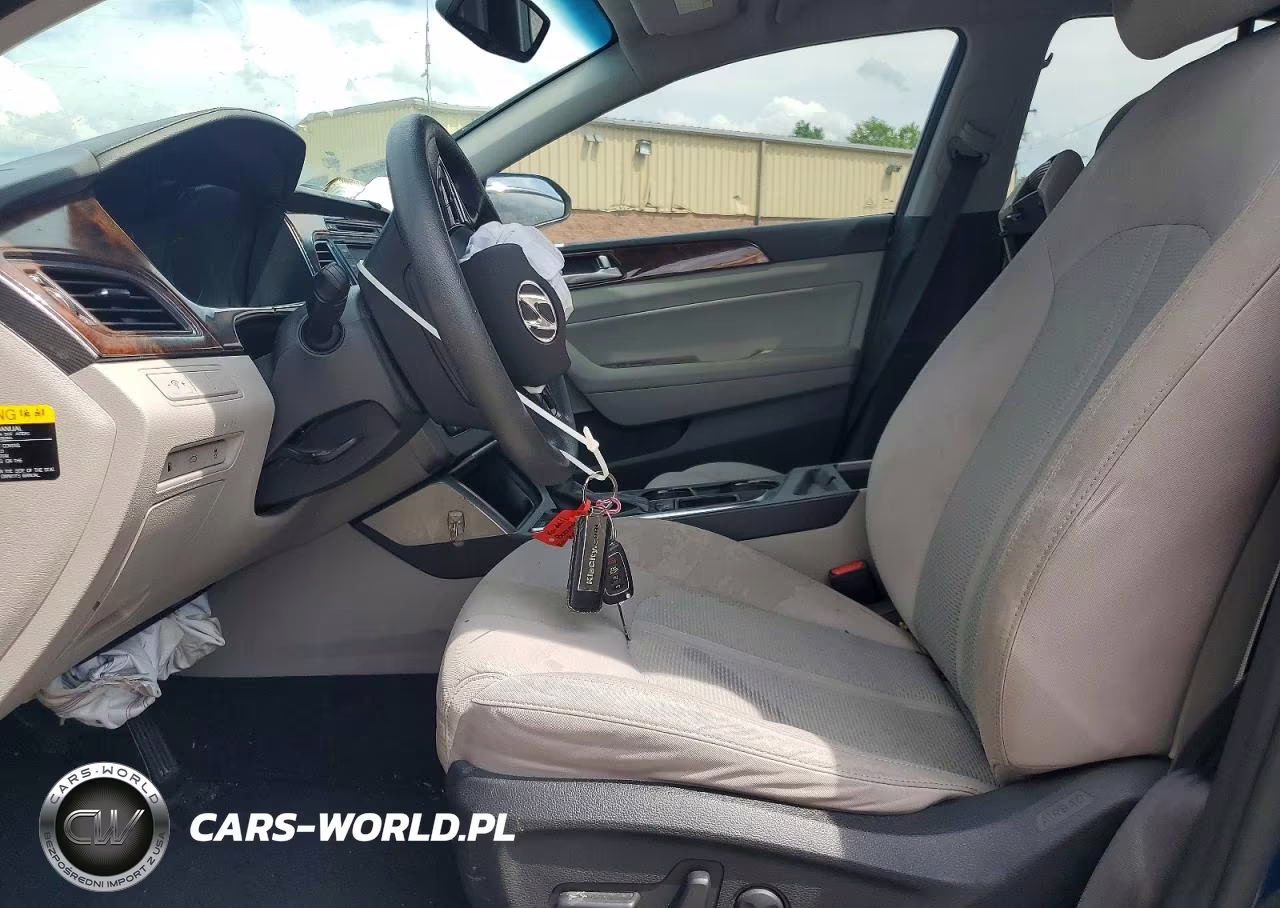 2015 Hyundai Sonata Sport VIN:5NPE34AF1FH024326 - 7