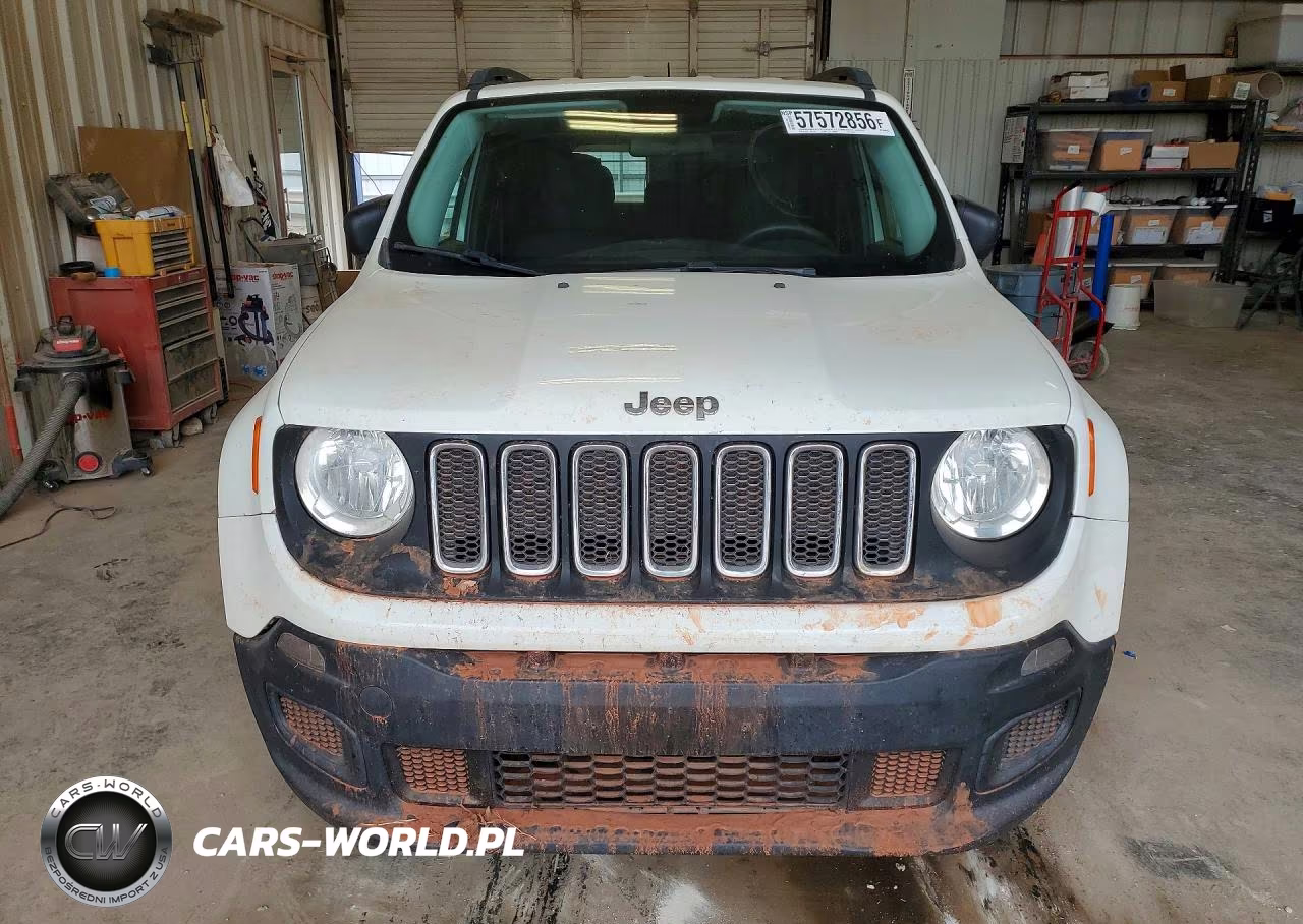 2017 Jeep Renegade Sport VIN:ZACCJAAB8HPE53210 - 5