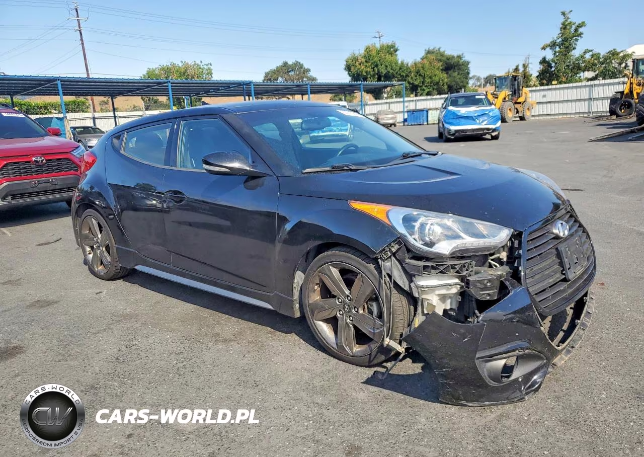 2015 Hyundai Veloster Turbo VIN:KMHTC6AE4FU222684 - 4
