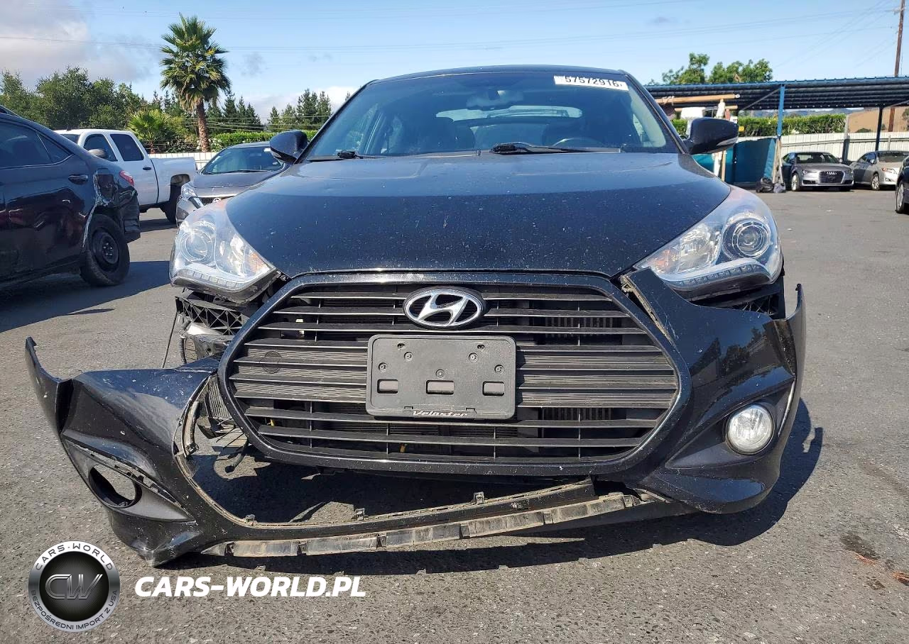 2015 Hyundai Veloster Turbo VIN:KMHTC6AE4FU222684 - 5