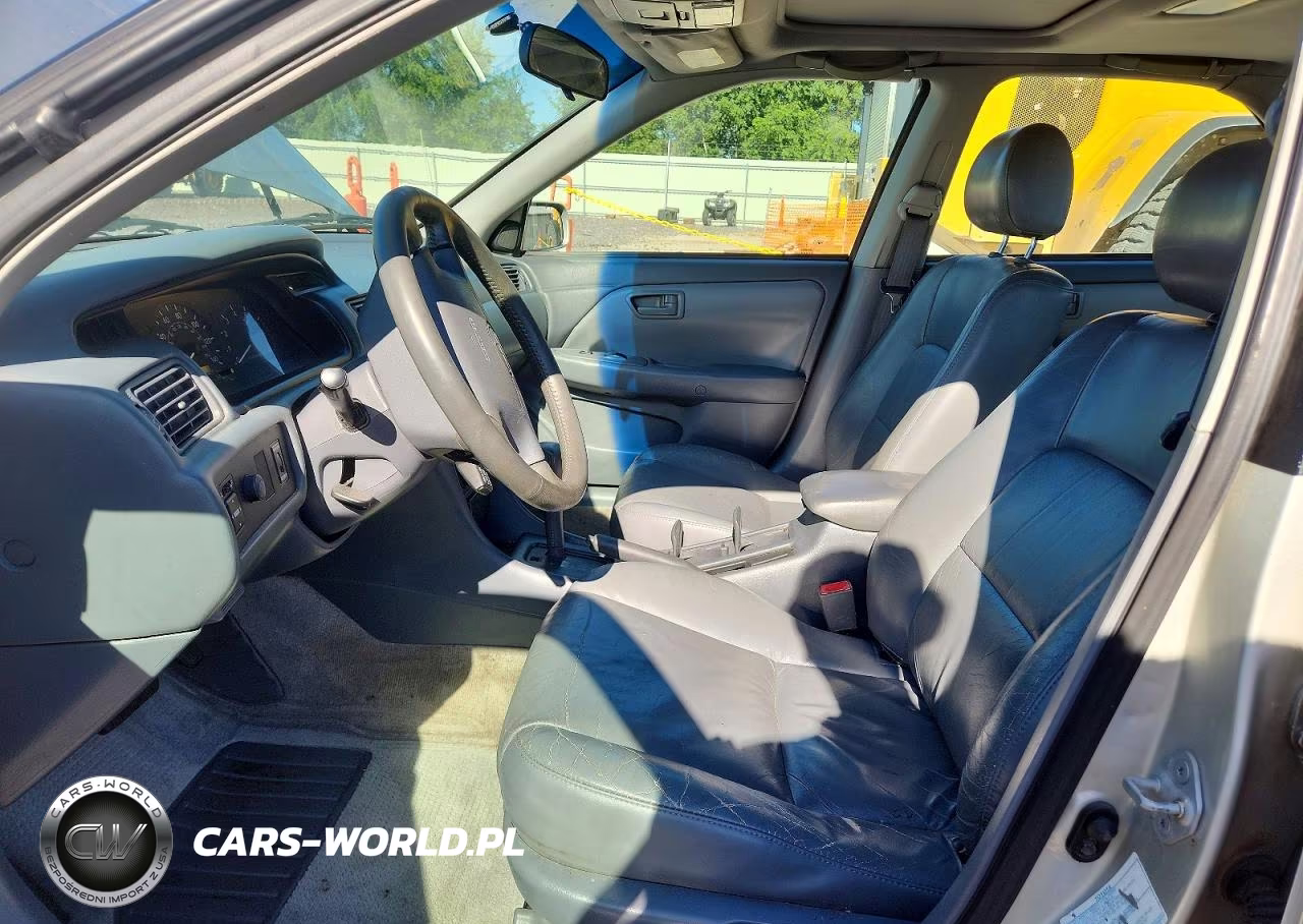 2000 Toyota Camry Le VIN:4T1BG22K7YU695933 - 7