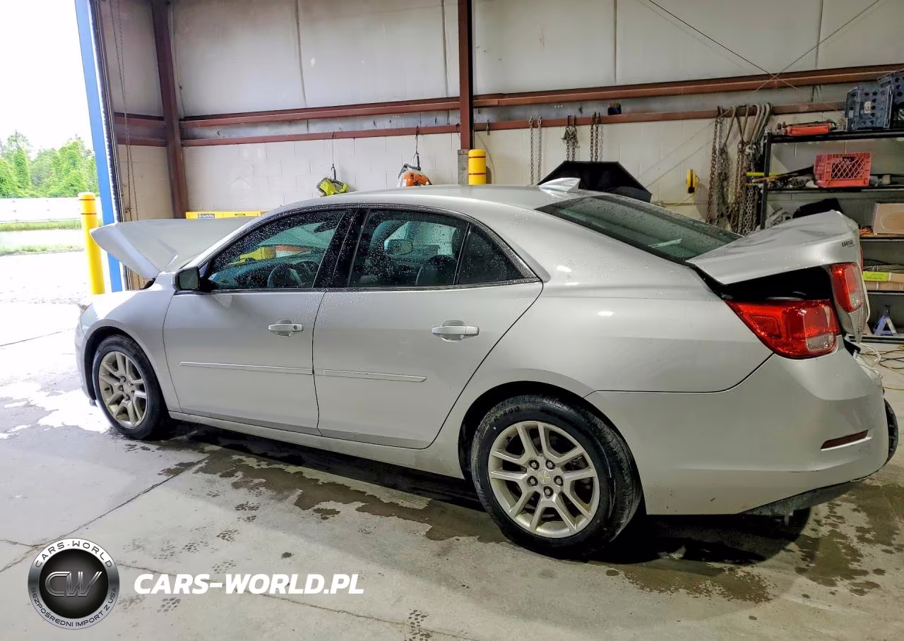 2015 Chevrolet Malibu 1Lt VIN:1G11C5SL4FU153572 - 2
