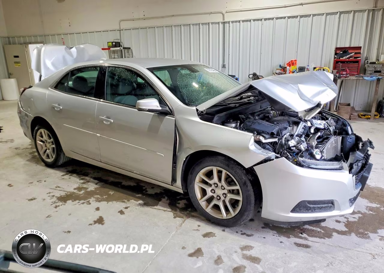 2015 Chevrolet Malibu 1Lt VIN:1G11C5SL4FU153572 - 4