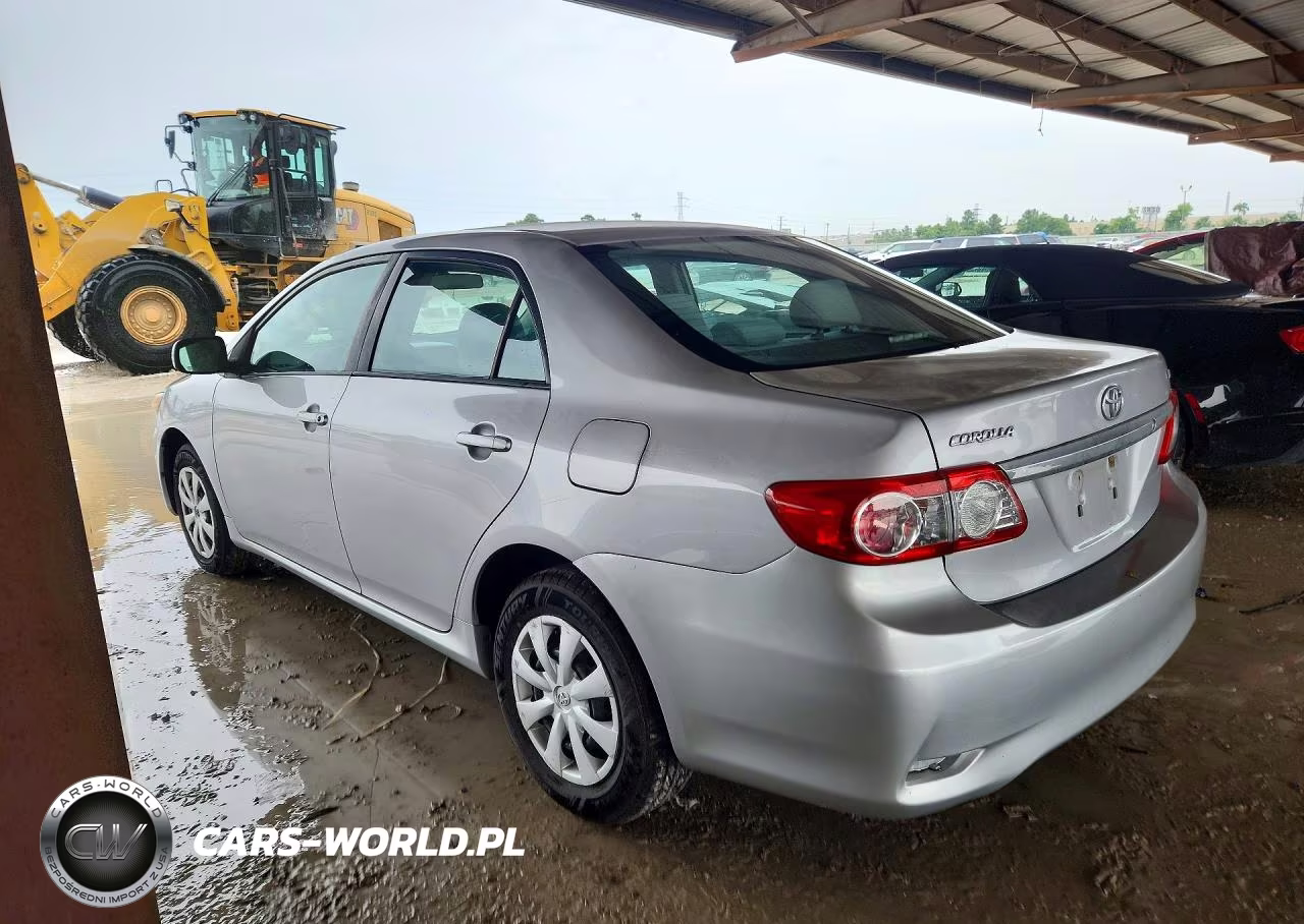 2011 Toyota Corolla Le VIN:2T1BU4EE9BC647059 - 2