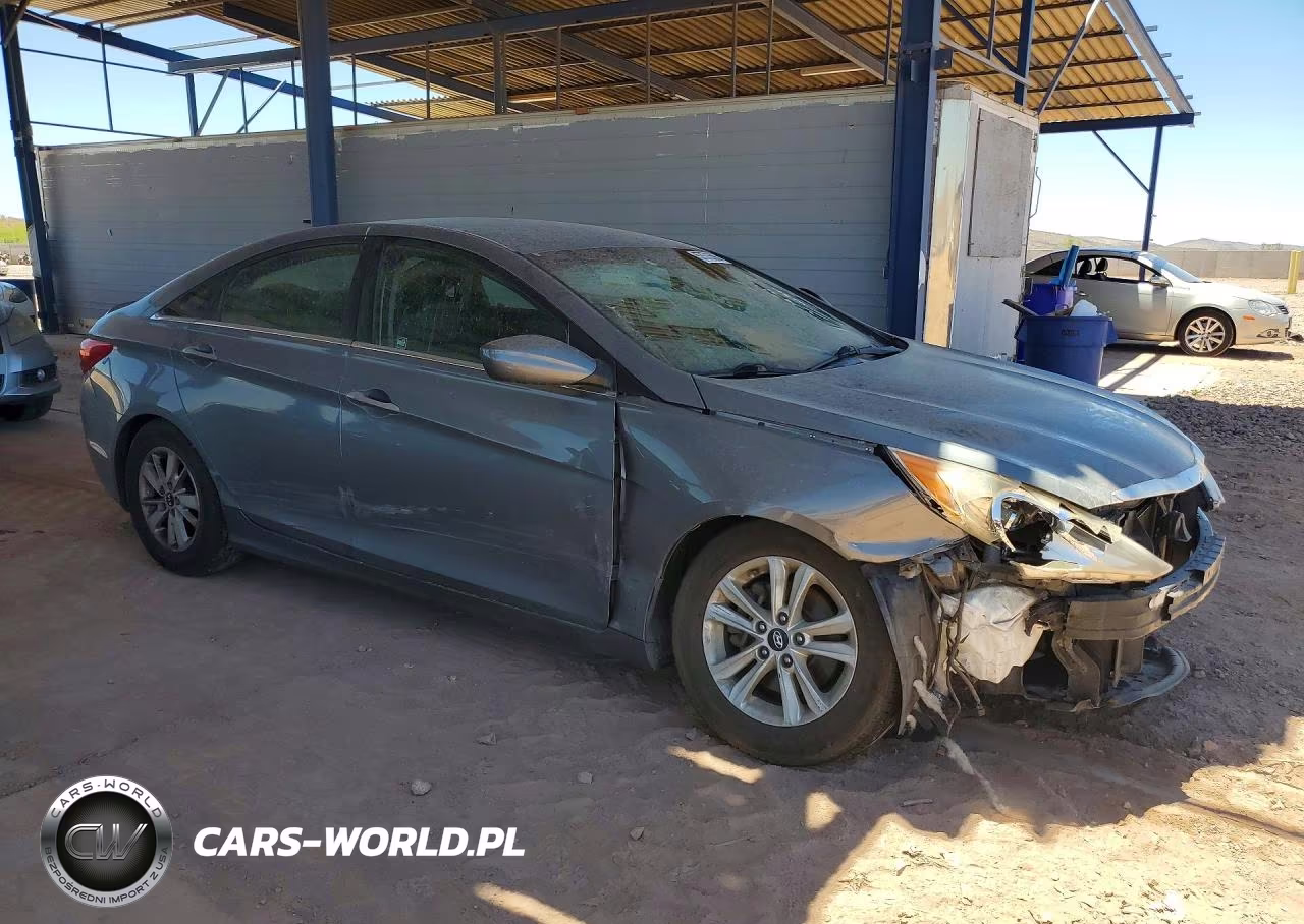 2013 Hyundai Sonata Gls VIN:5NPEB4AC0DH747154 - 4