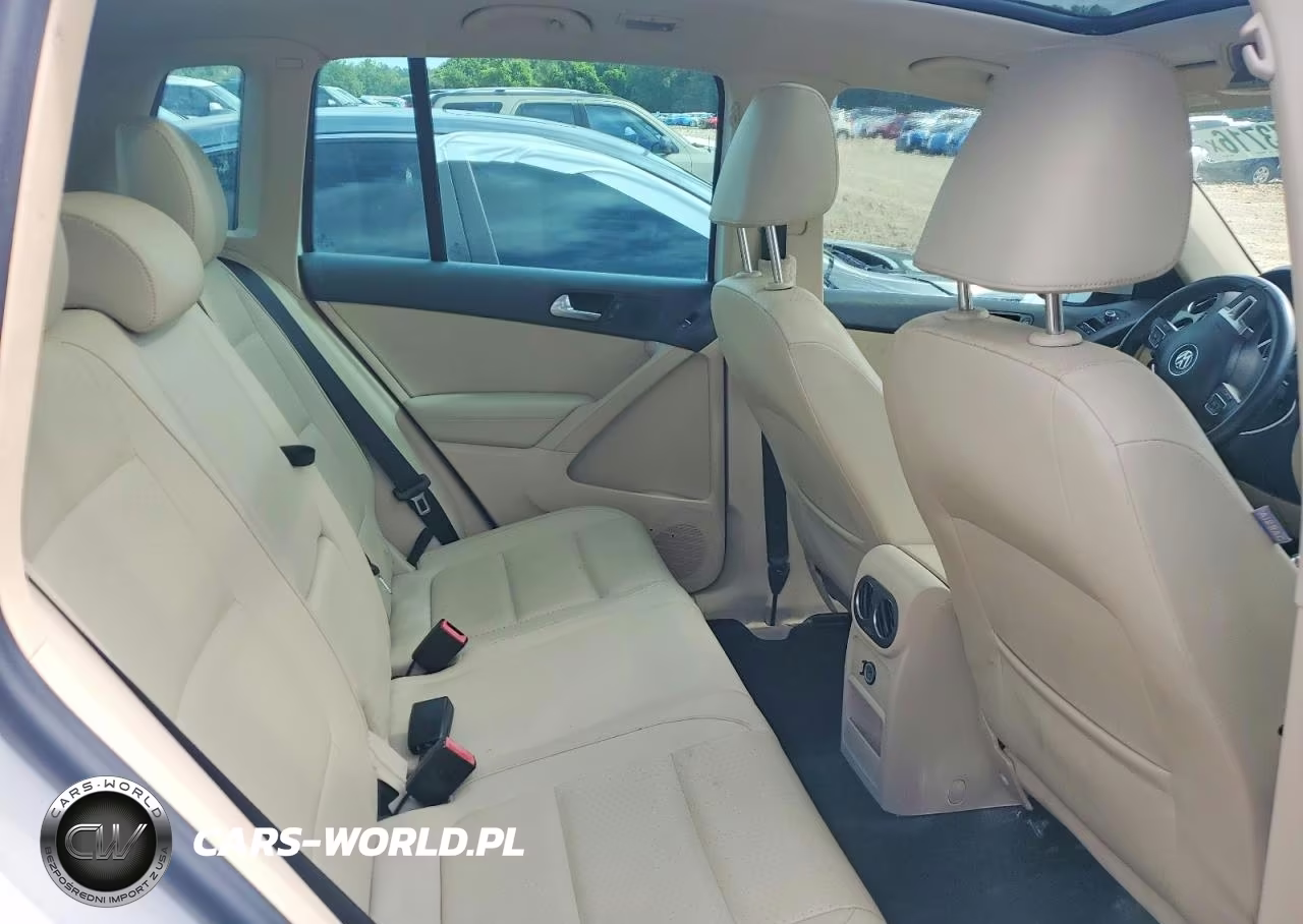 2014 Volkswagen Tiguan S VIN:WVGAV3AX1EW540878 - 10