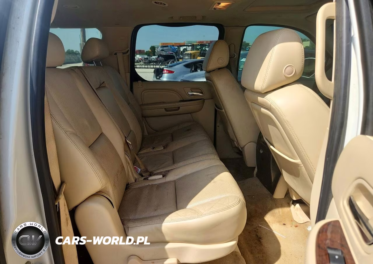 2007 Cadillac Escalade Esv VIN:1GYFK66877R407379 - 11