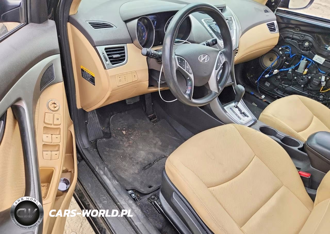 2012 Hyundai Elantra Gls VIN:KMHDH4AE0CU305339 - 8