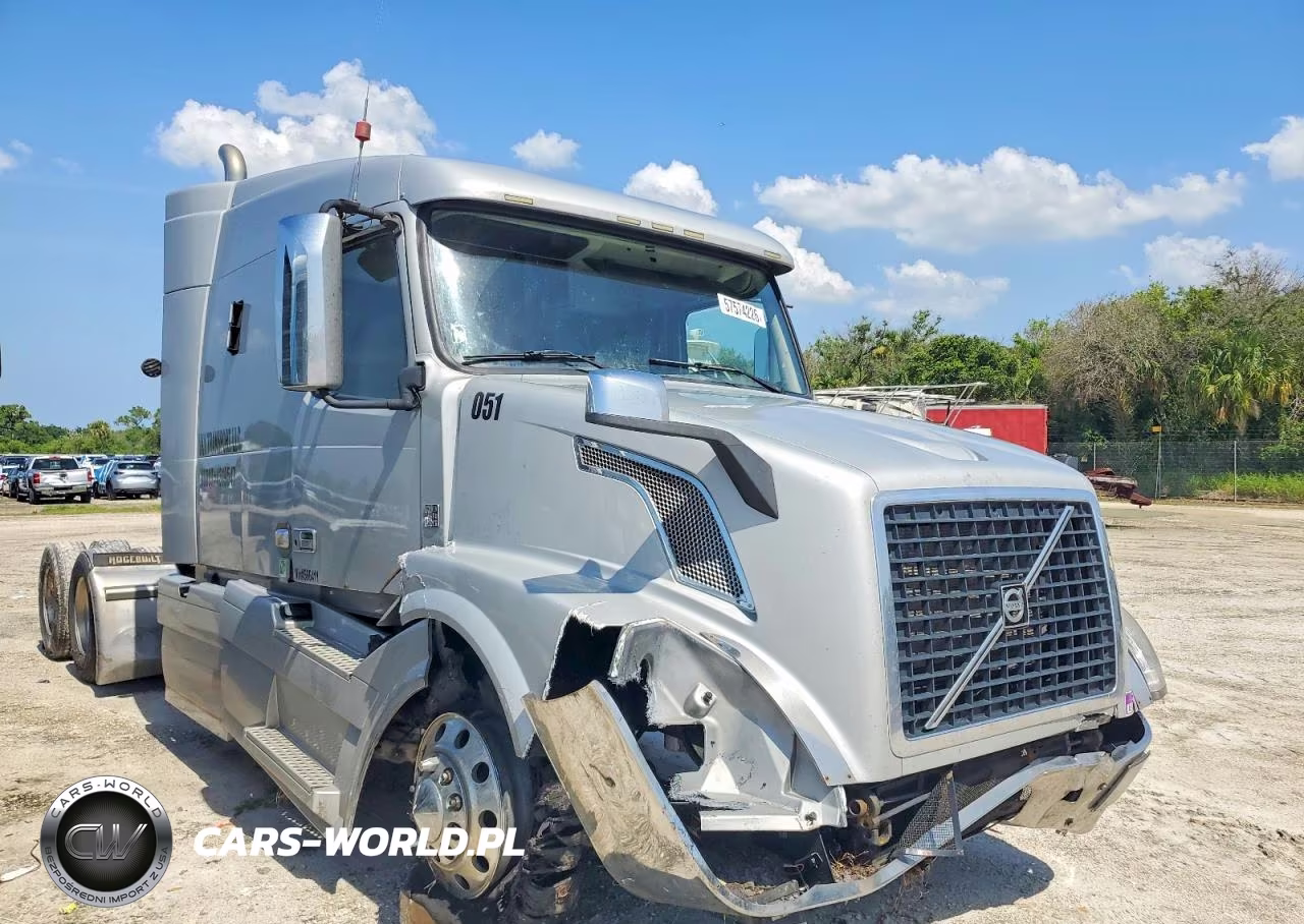 2012 Volvo Vnl Semi Truck