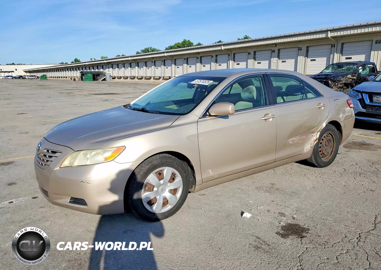 2007 Toyota Camry Le – zdjęcie 1 z 12