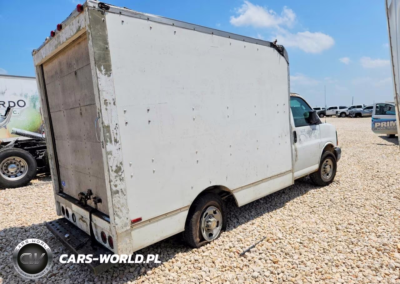 2004 Chevrolet Express G3500 Unknown VIN:1GBHG31U041228179 - 3