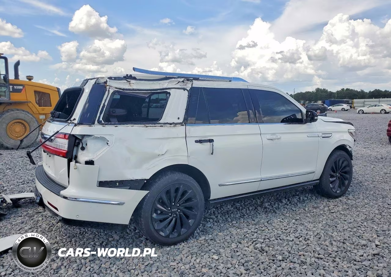 2021 Lincoln Navigator Reserve VIN:5LMJJ2KT4MEL18967 - 3
