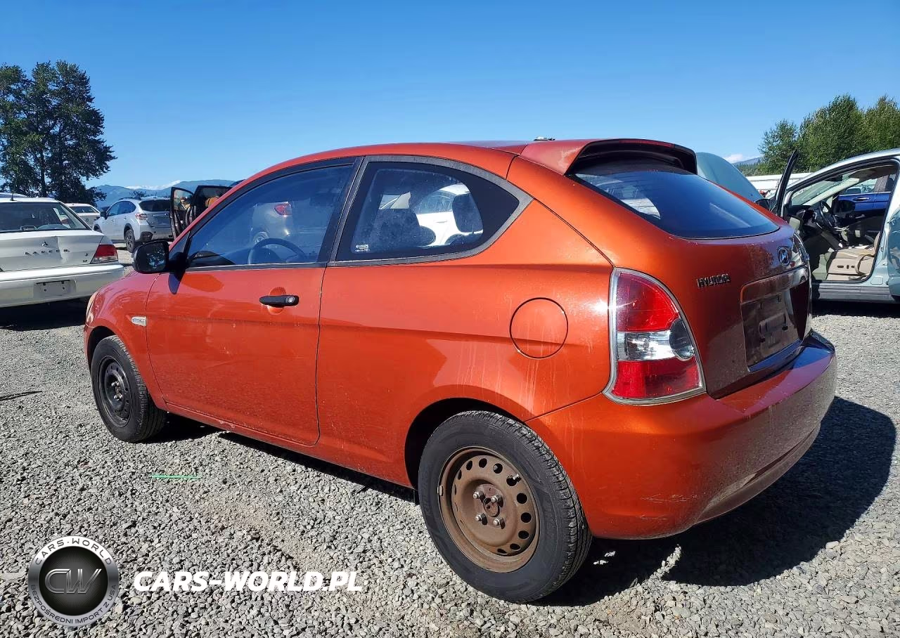 2008 Hyundai Accent VIN:KMHCM36C38U086604 - 2