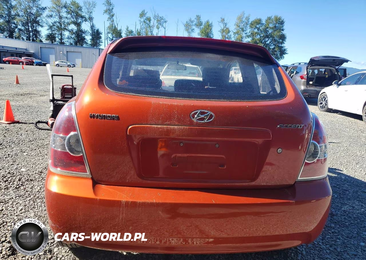 2008 Hyundai Accent VIN:KMHCM36C38U086604 - 6