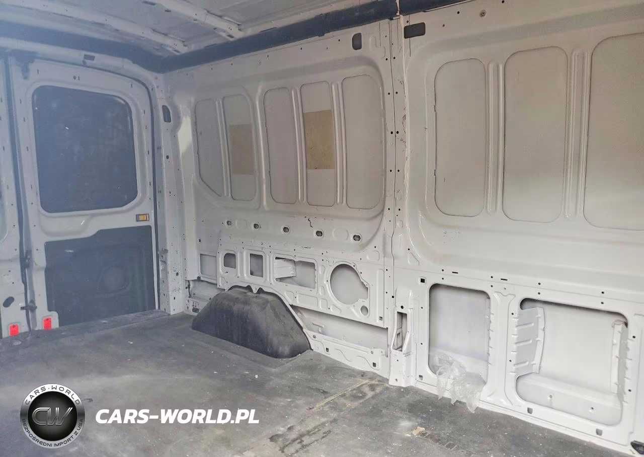 2015 Ford Transit 250 Delivery Van VIN:1FTNR2CM1FKA92917 - 11