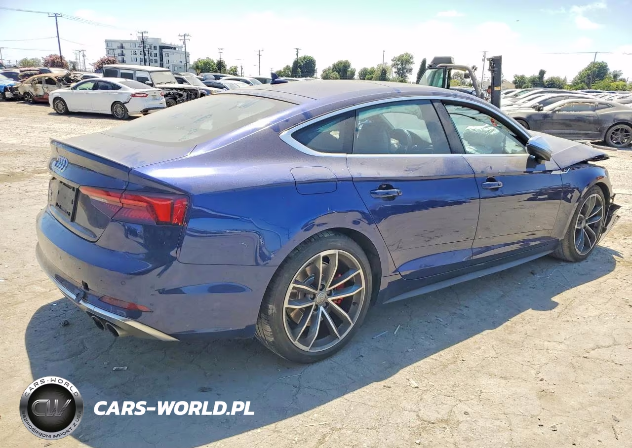 2018 Audi S5 Prestige VIN:WAUC4CF59JA035151 - 3