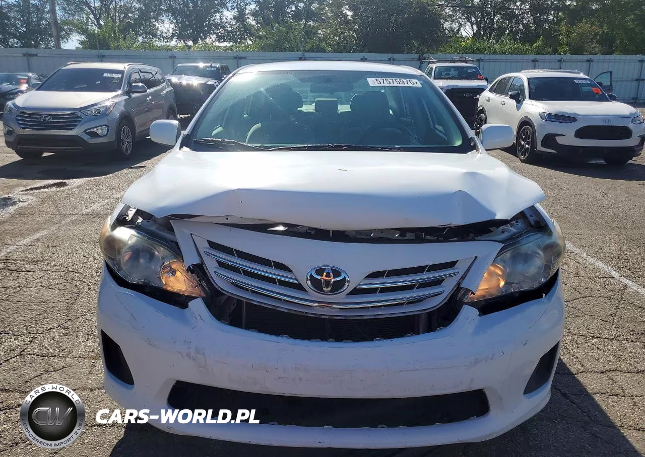 2013 Toyota Corolla Le VIN:2T1BU4EE5DC958197 - 5