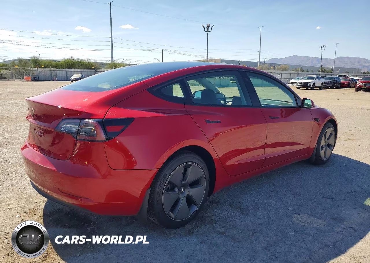 2023 Tesla Model 3 VIN:5YJ3E1EA1PF477201 - 3