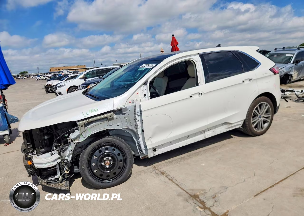 2021 Ford Edge Titanium – zdjęcie 1 z 13